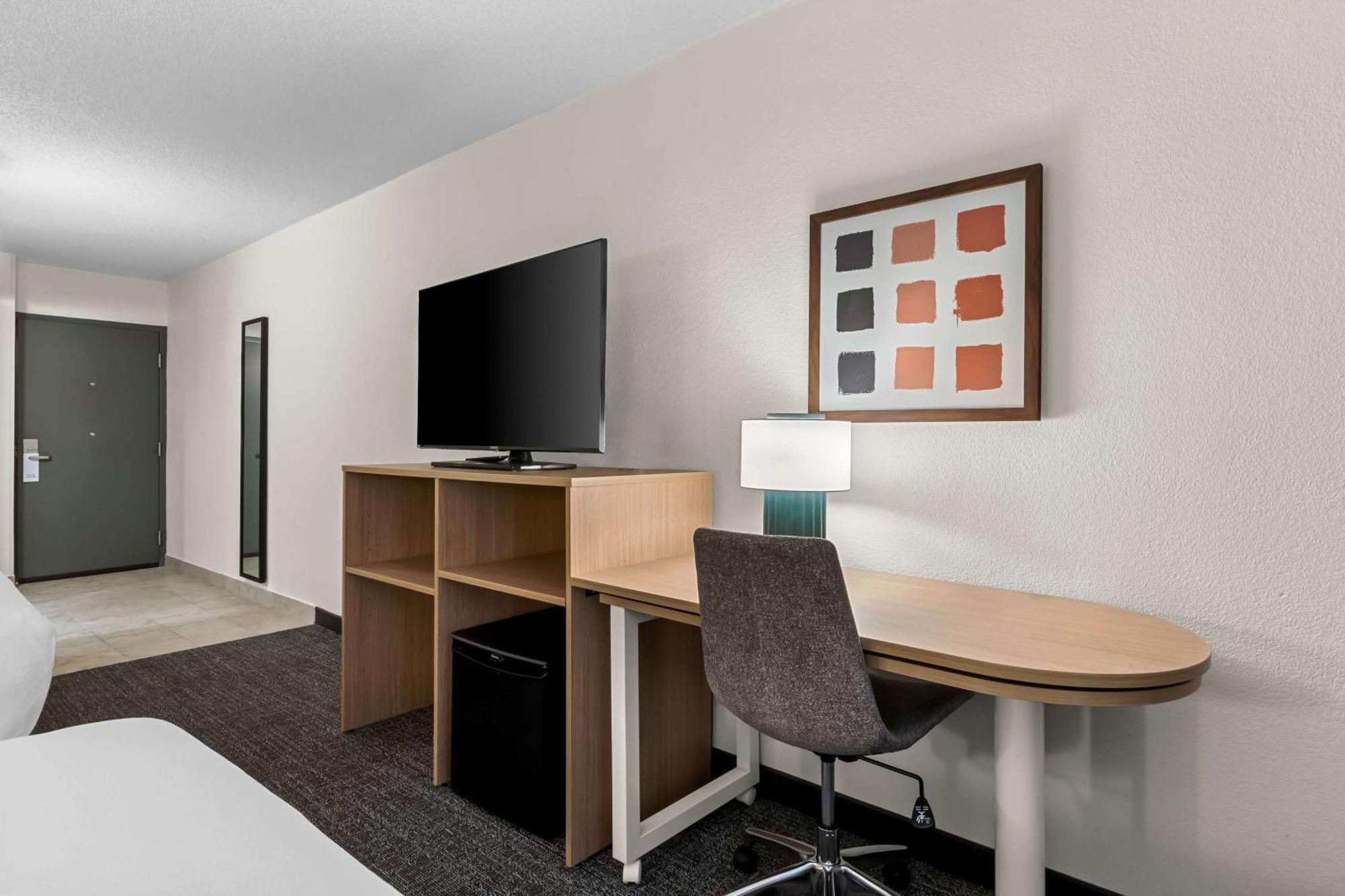 Hotel Spark By Hilton Philadelphia Bensalem