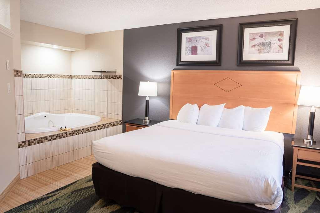 Spark By Hilton Philadelphia Hotel