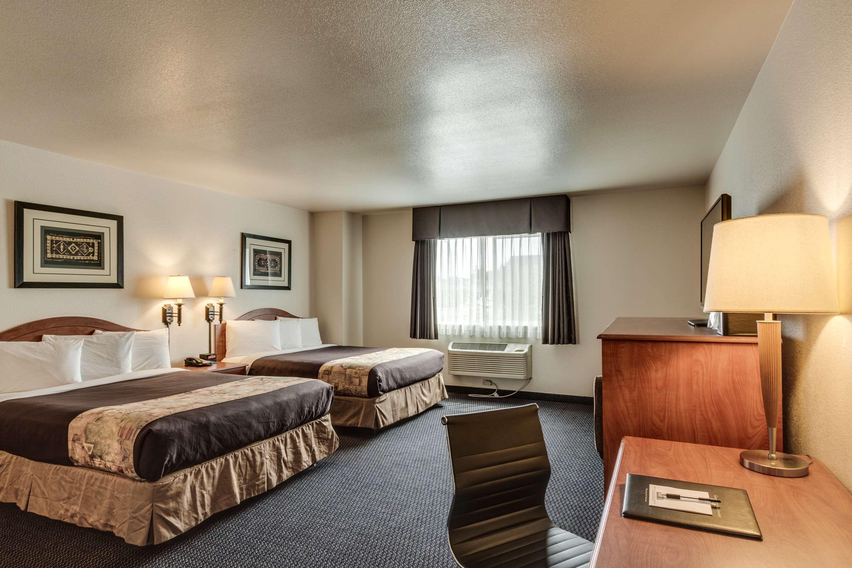 Spark By Hilton Philadelphia Hotel